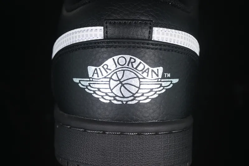 All categories Air Jordan Jordan series basketball shoes Air Jordan 1 Low Air Jordan 1 Low AJ1 Joe 1 black and white canvas leather low-top cultural basketball shoes HV5968-001